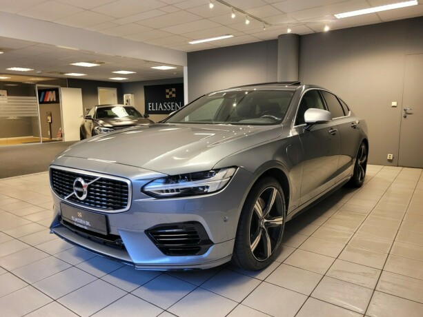 volvo-s90-elektrisitetbensin-2018-big-9