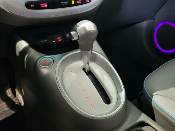 kia-soul-elektrisitet-2018-big-15