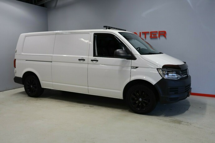 volkswagen-transporter-diesel-2017-big-1