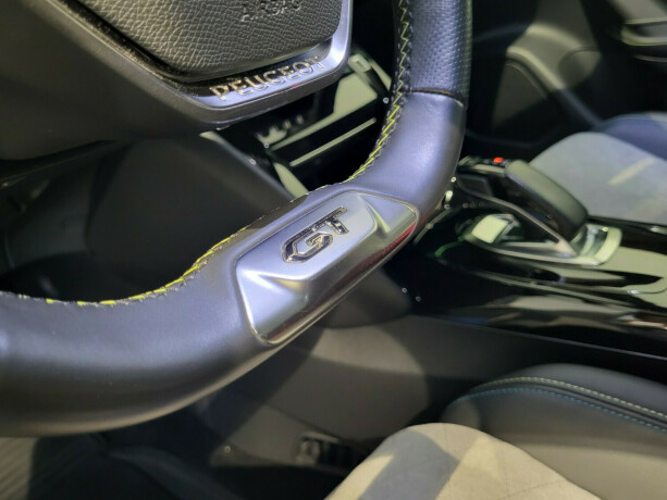 peugeot-e-2008-elektrisitet-2020-big-16