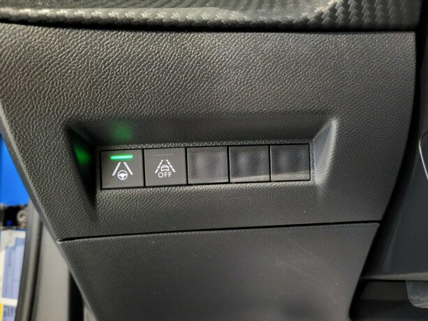 peugeot-e-2008-elektrisitet-2020-big-28