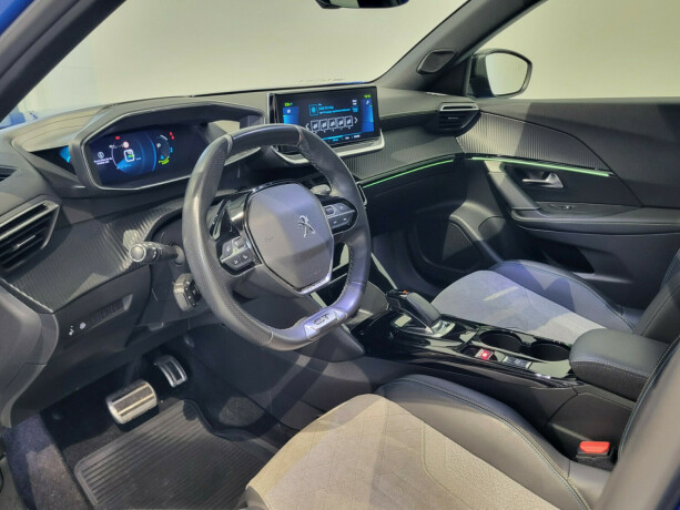 peugeot-e-2008-elektrisitet-2020-big-14
