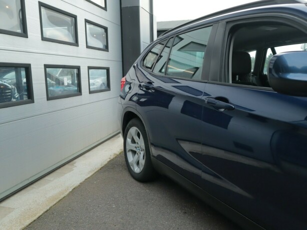 bmw-x1-diesel-2011-big-14
