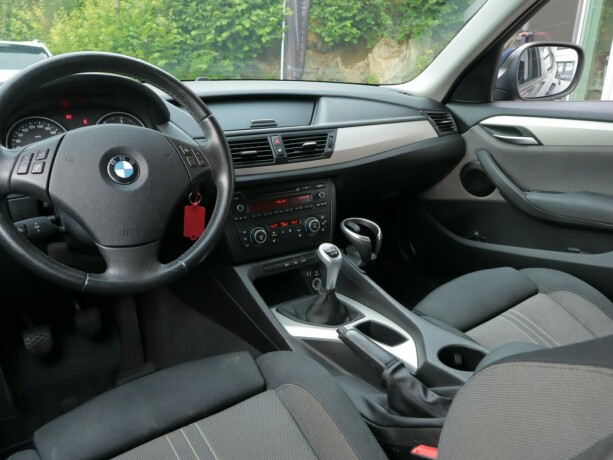 bmw-x1-diesel-2011-big-8