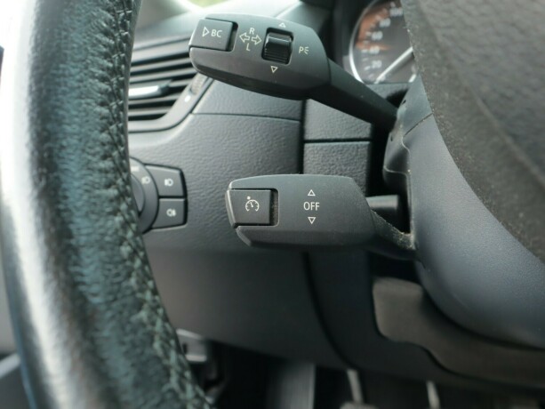bmw-x1-diesel-2011-big-12