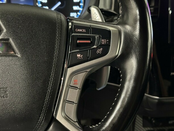 mitsubishi-outlander-elektrisitetbensin-2020-big-17