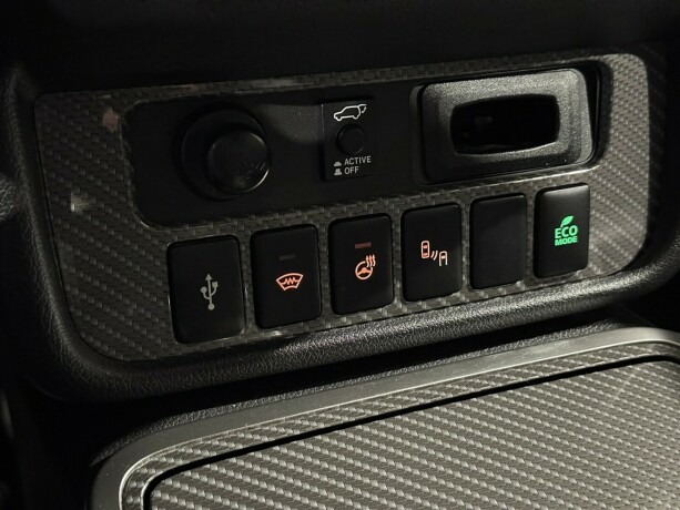 mitsubishi-outlander-elektrisitetbensin-2020-big-24