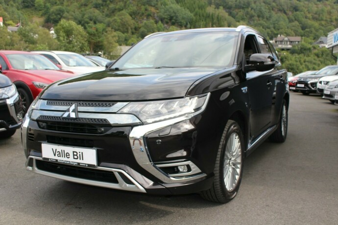 mitsubishi-outlander-elektrisitetbensin-2019-big-1