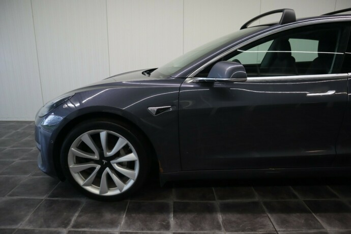 tesla-model-3-elektrisitet-2019-big-4