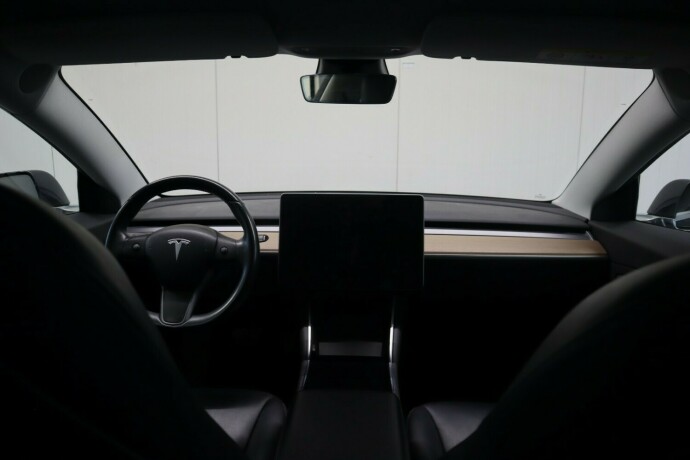tesla-model-3-elektrisitet-2019-big-19