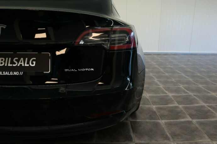 tesla-model-3-elektrisitet-2019-big-9