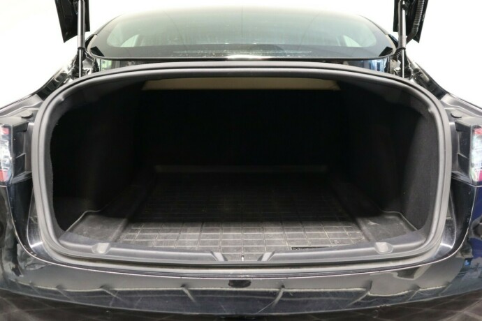tesla-model-3-elektrisitet-2019-big-42