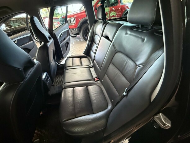 volvo-v70-diesel-2016-big-39