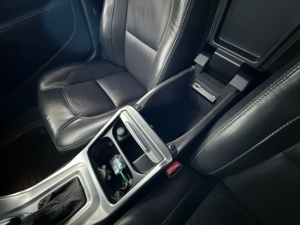 volvo-v70-diesel-2016-big-20
