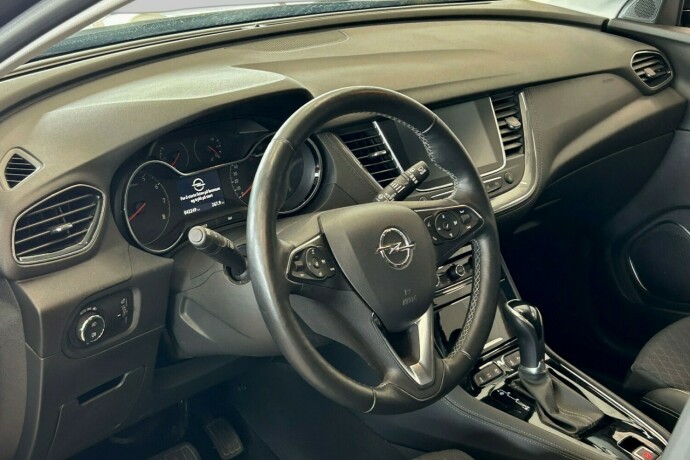 opel-grandland-x-bensin-2019-big-8