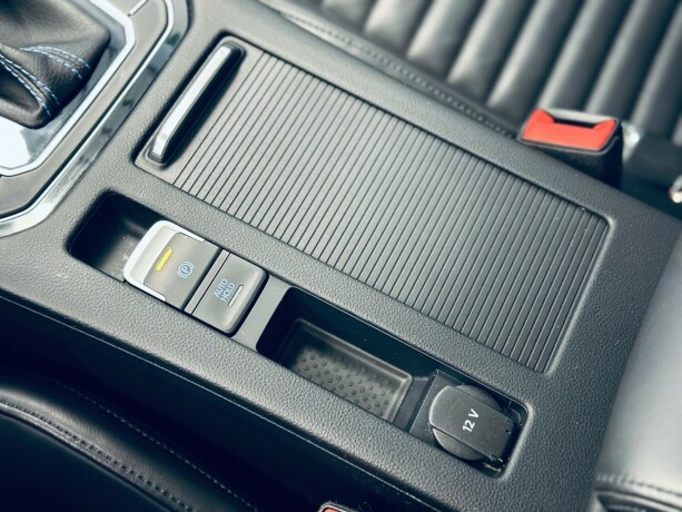 volkswagen-passat-elektrisitetbensin-2017-big-21