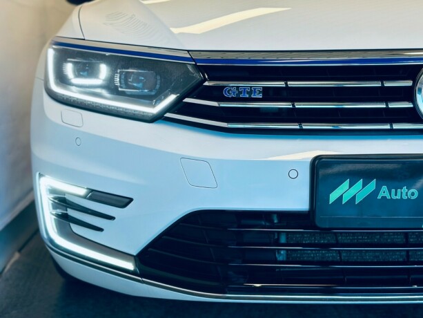 volkswagen-passat-elektrisitetbensin-2017-big-32