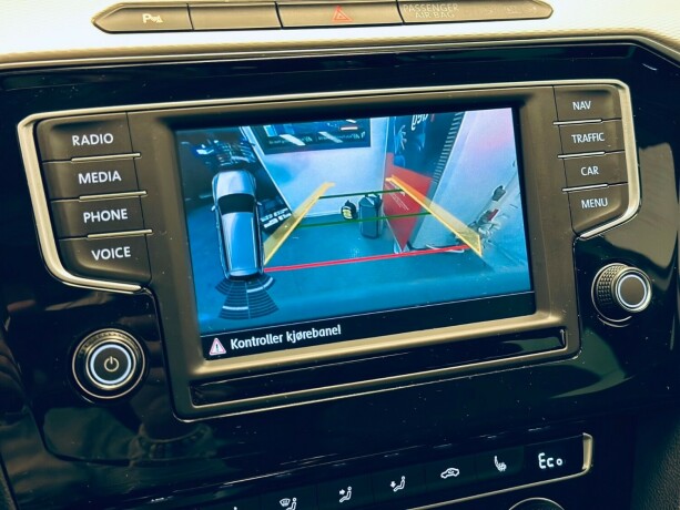 volkswagen-passat-elektrisitetbensin-2017-big-27