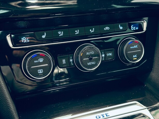 volkswagen-passat-elektrisitetbensin-2017-big-24