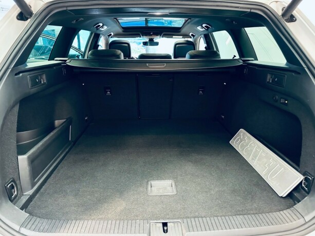 volkswagen-passat-elektrisitetbensin-2017-big-19