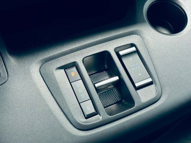 peugeot-partner-elektrisitet-2024-big-17