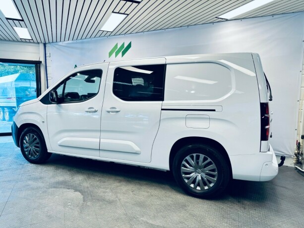 peugeot-partner-elektrisitet-2024-big-4