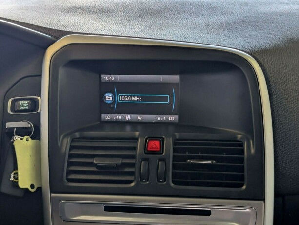 volvo-xc-60-diesel-2011-big-17