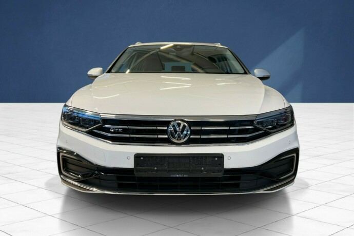 volkswagen-passat-elektrisitetbensin-2020-big-2