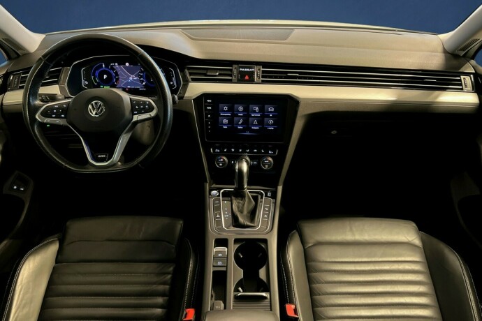 volkswagen-passat-elektrisitetbensin-2020-big-13