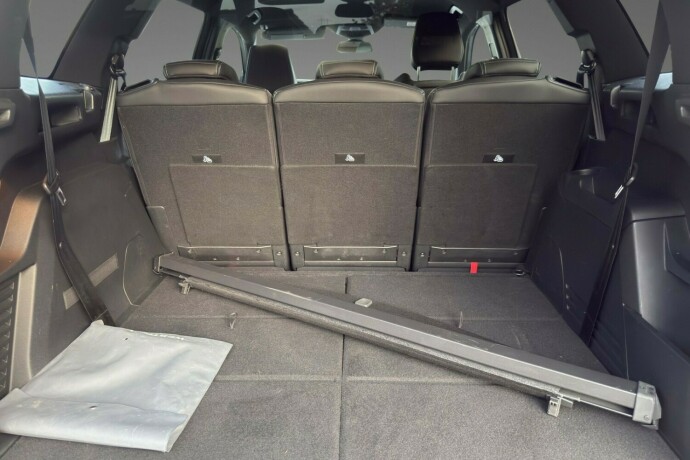 peugeot-5008-bensin-2023-big-6