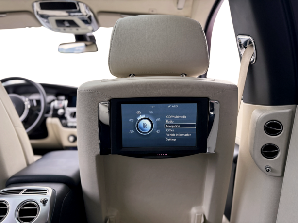 rolls-royce-ghost-bensin-2012-big-6