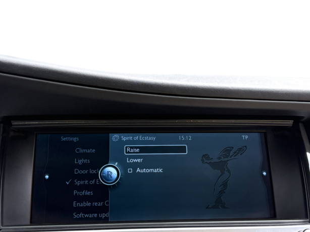 rolls-royce-ghost-bensin-2012-big-18