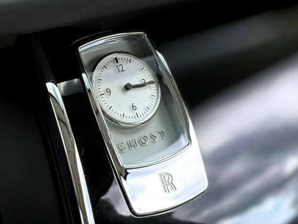 rolls-royce-ghost-bensin-2012-big-21