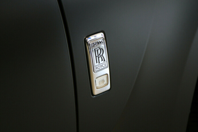 rolls-royce-ghost-bensin-2012-big-34