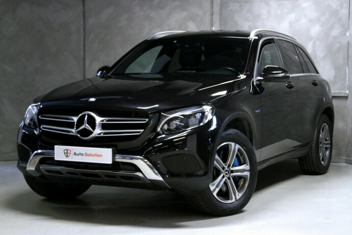 mercedes-benz-glc-elektrisitetbensin-2017-big-0