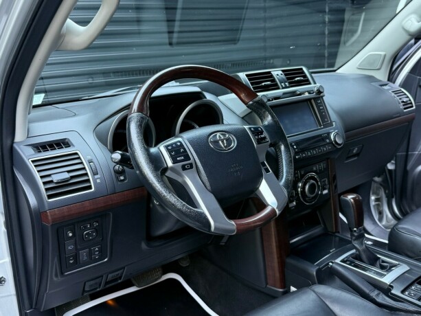 toyota-land-cruiser-diesel-2014-big-10