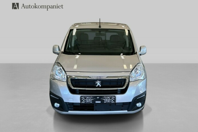 peugeot-partner-diesel-2018-big-1