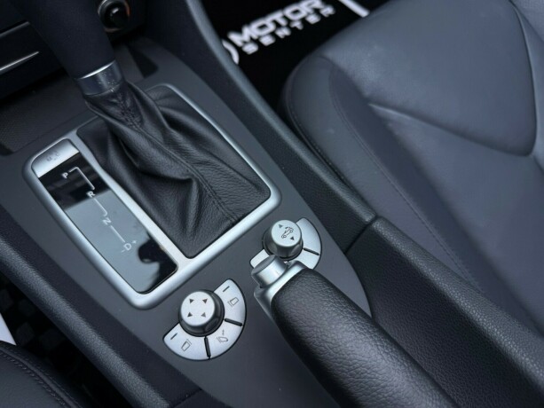 mercedes-benz-slk-bensin-2007-big-17