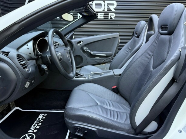 mercedes-benz-slk-bensin-2007-big-19