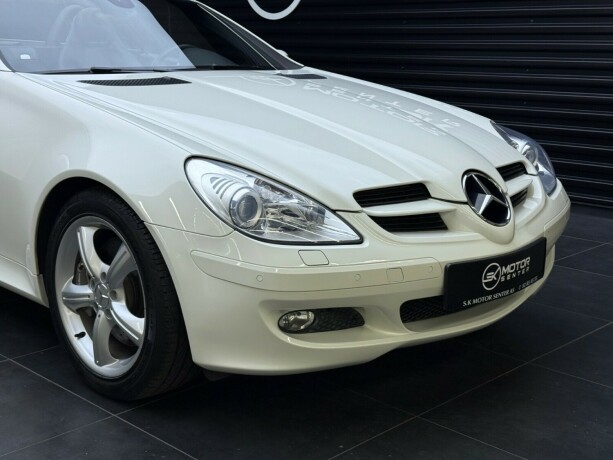 mercedes-benz-slk-bensin-2007-big-2