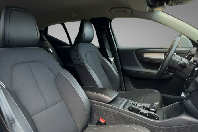 volvo-xc-40-bensin-2020-big-10