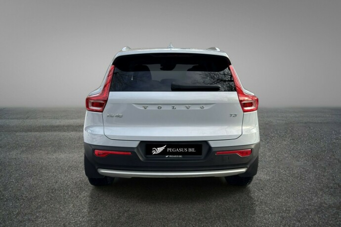 volvo-xc-40-bensin-2020-big-5