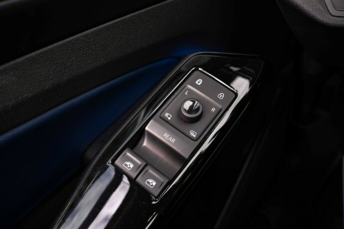 volkswagen-id4-gtx-elektrisitet-2022-big-24