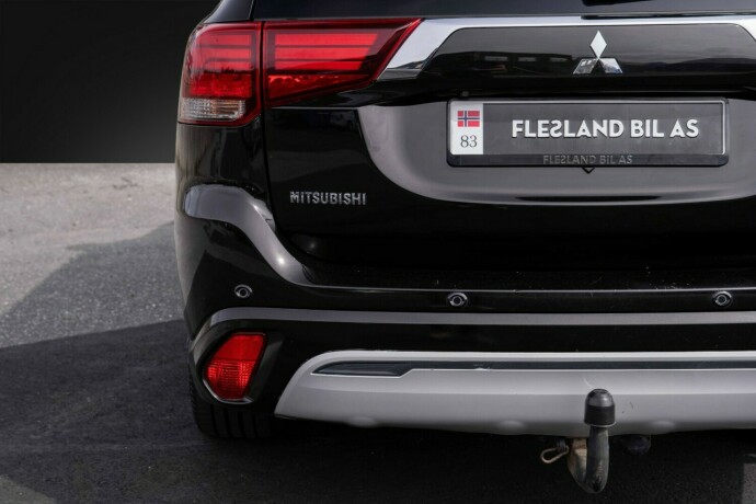 mitsubishi-outlander-elektrisitetbensin-2019-big-8