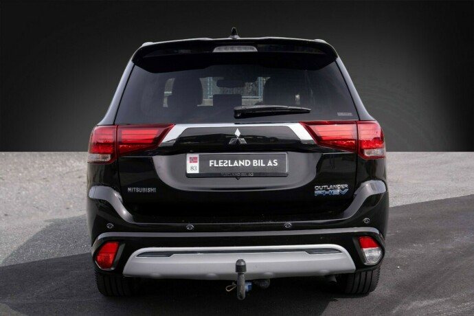 mitsubishi-outlander-elektrisitetbensin-2019-big-7