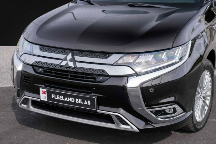 mitsubishi-outlander-elektrisitetbensin-2019-big-4