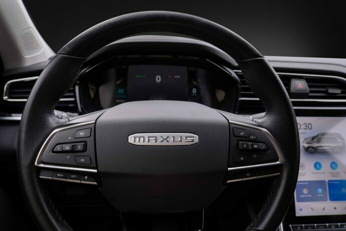 maxus-euniq-6-elektrisitet-2022-big-14