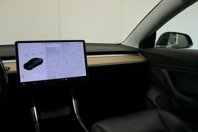 tesla-model-3-elektrisitet-2019-big-15