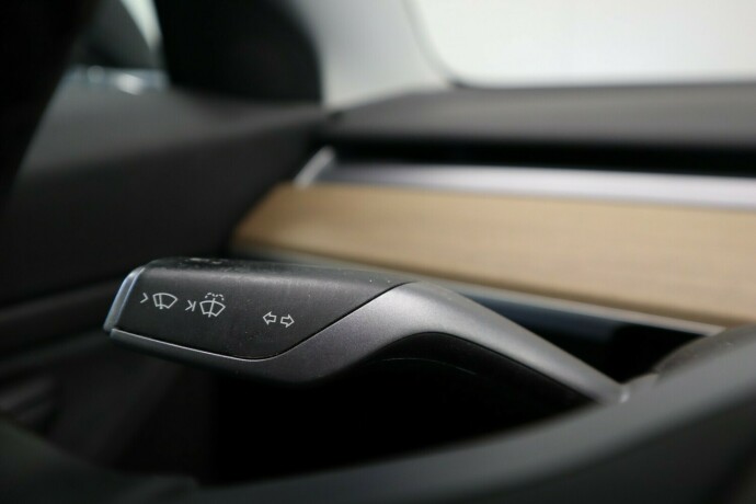 tesla-model-3-elektrisitet-2019-big-20