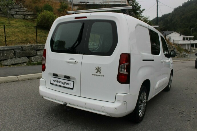 peugeot-partner-diesel-2019-big-3